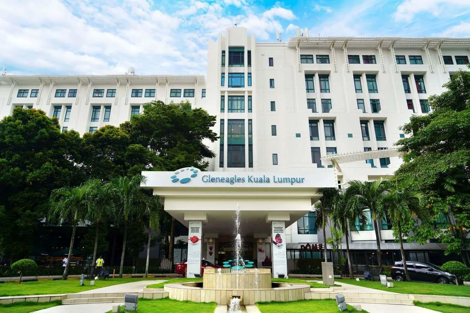 Rumah sakit Gleneagles Hospital Kuala Lumpur GoHospital Patient Care